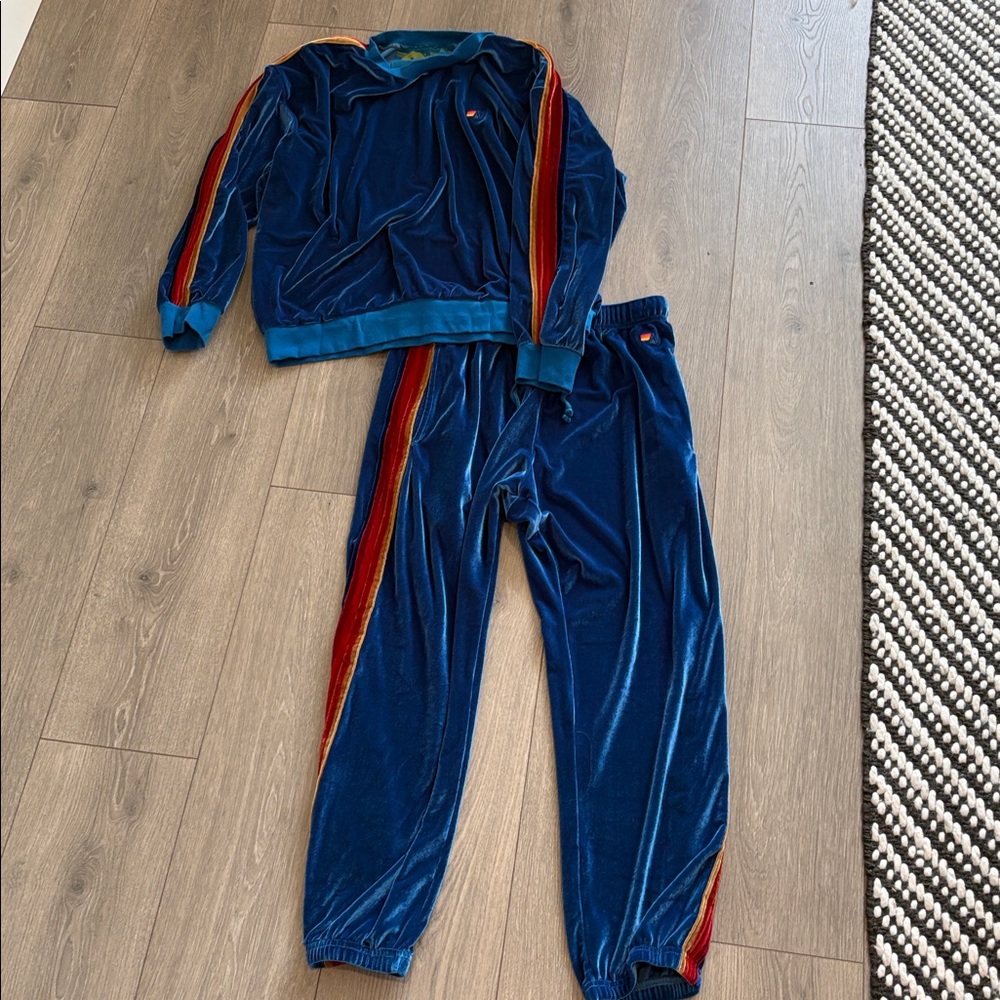 AVIATOR NATION Blue Velvet Rainbow Stripe Set Pullover Jogger Sweats Size Small